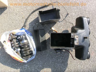 Suzuki_GS_550_E_neon-gelb_Ersatz-Teile_spares_spare_parts_-_wie_GS_400_500_750_850_1000_E_108.jpg