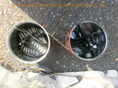 Suzuki_GS_550_E_neon-gelb_Ersatz-Teile_spares_spare_parts_-_wie_GS_400_500_750_850_1000_E_118.jpg