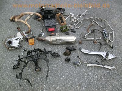 BMW_R_1200_RT_2008_Ersatz-Teile_spares_spare_parts_-_Motor_Auspuff_Fahrwerk_1.jpg