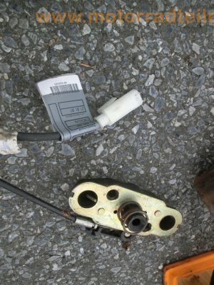 BMW_R_1200_RT_2008_Ersatz-Teile_spares_spare_parts_-_Motor_Auspuff_Fahrwerk_27.jpg
