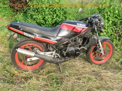 Yamaha_RD_350_YPVS_1WX_schwarz-rot_original_-_wie_RD_125_250_LC_4L1_4L0_31K_1WW_13.jpg