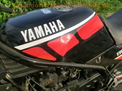Yamaha_RD_350_YPVS_1WX_schwarz-rot_original_-_wie_RD_125_250_LC_4L1_4L0_31K_1WW_82.jpg