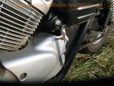 Honda_VT_125_C_SHADOW_JC29_schwarz_Chopper-Scheibe_Sissy-Bar_-_wie_XL_125_V_JC32_Varadero_CA_125_Rebel_JC26_JC24_64.jpg