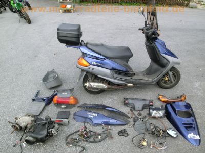 Yamaha_XC_125_TR_Cynus-R_4NB_Ersatz-Teile_spares_spare_parts_-_wie_MBK_Flame-R_125_Typ_4NB_1.jpg