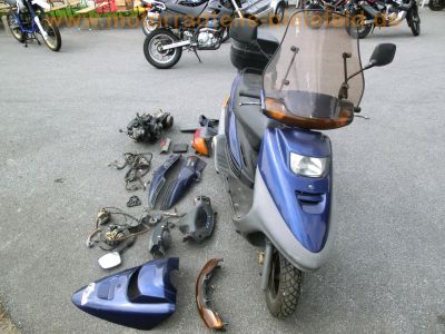 Yamaha_XC_125_TR_Cynus-R_4NB_Ersatz-Teile_spares_spare_parts_-_wie_MBK_Flame-R_125_Typ_4NB_3.jpg