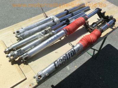 Vorderrad-Gabel_Enduro-Gabel_vintage_front_forks_XL_125_K_250_R_500__R_XT_500_550_KL_250_A_87.jpg