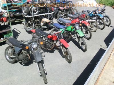Kawasaki_KL_250_A_Klassik-Enduro_twin-shock_Ersatz-Teile_spares_-_wie_Z_KZ_200_A_250_LTD_1.jpg