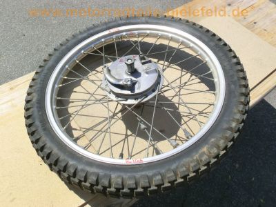 Kawasaki_KL_250_A_1978_Vorder-Rad_Hinter-Rad_rear_front_wheel_2.jpg