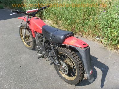 Kawasaki_KL_250_A_Klassik-Enduro_rot_Ur-Version_1978_-_wie_Z_KZ_200_A_250_LTD_18.jpg