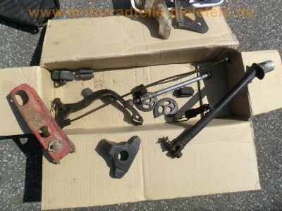 Honda_XL_500_R_PD02_weiss-rot_Ersatz-Teile_spares_spare-parts_Tank_Raeder_-_wie_XL_250_350_600_R_7.jpg