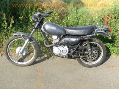 Honda_SL_250_1975_Enduro_Scrambler__-_wie_CL_TL__XL_CB_70_90_100_125_175_185_200_250_350_K_8_.jpg