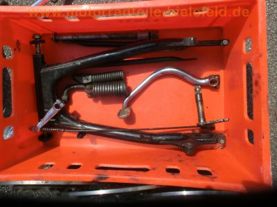 Honda_CB_550_K_K3_Four_CB_550_F_Four_orig__Auspuff_4-4_4in4_-_wie_CB_350_400_500_750_Four_121.jpg