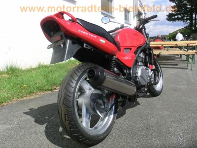 Kawasaki_ER-5_Twister_rot_nackt_29tkm_-_wie_ER_EN_EX_KLE_GPZ_500_A_B_C_D_S_3.jpg