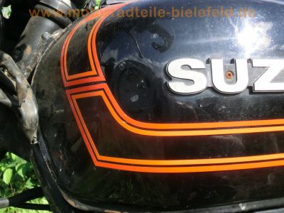 Suzuki_GS_550_E_schwarz_LED_orig__-_wie_GS_400_500_550_750_1000_D_E_L_M_57.jpg