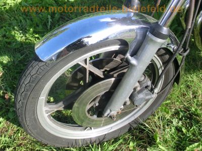 Suzuki_GS_550_E_schwarz_LED_orig__-_wie_GS_400_500_550_750_1000_D_E_L_M_63.jpg