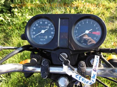 Honda_CB_400_N_blau_Cockpit_schwarz_-_wie_CM_CB_250_400_450_C_T_N_12.jpg
