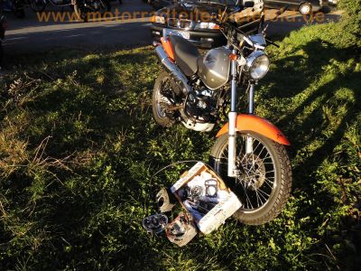 Honda_CLR_125_W_JD18_CityFly_Scrambler_Sturzbuegel_-_wie_XL_XLR_XR_125_L_R_JD16_JD19_3.jpg