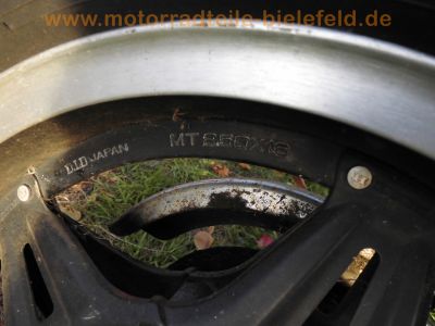 Honda_CM_400_T_NC01_schwarz_Chopper_orig__Auspuff_HM_447_448_Heck-Buegel_Chrom-Fender_28.jpg