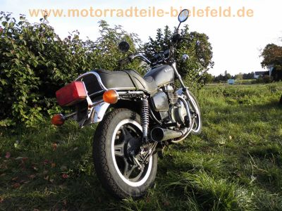 Honda_CM_400_T_NC01_schwarz_Chopper_orig__Auspuff_HM_447_448_Heck-Buegel_Chrom-Fender_6.jpg