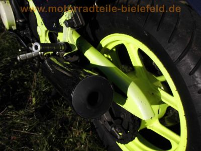 Kawasaki_GPZ_600_R_Effect-Lack_ZX600A_orig__Auspuff_KHI_K_110_MRA_-_wie_ZX_GPX_600_750_R_B_C_49.jpg