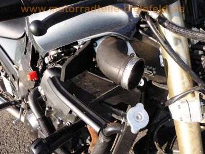 Kawasaki_ZZR_1400_ZXT40A_Sturz_200PS_300Kmh_Hepco-Becker-Koffer_-_wie_ZX12-R_ZZ-R_1200_ZXT40_A_B_C_D_73.jpg