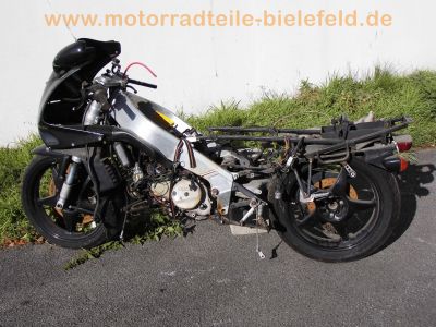 Aprilia_AF1_Futura_125_schwarz_FM_Motor_ROTAX_123_-_wie_Aprilia_RS_125_80_50_65.jpg