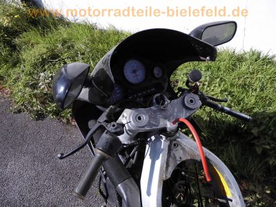 Aprilia_AF1_Futura_125_schwarz_FM_Motor_ROTAX_123_-_wie_Aprilia_RS_125_80_50_79.jpg