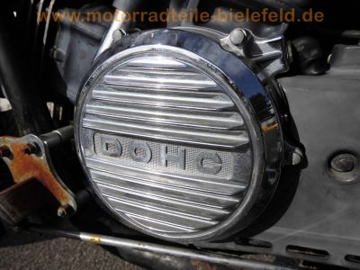 Honda_VF_750_C_RC09_MAGNA_blau_Chopper_Cruiser_25kW_Gepaecktraeger_vorverlegte_FISCHER_Fussrasten-Anlage_FS01_wie_VF_700_1100_C_S_F_RC21_RC28_27.jpg