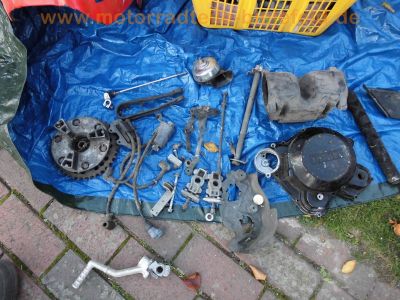Yamaha_RD_500_LC_YPVS_1GE_Ersatz-Teile_spare-parts_-_wie_47X_RD_350_YPVS_1WW_31K_TDR_250_114.jpg