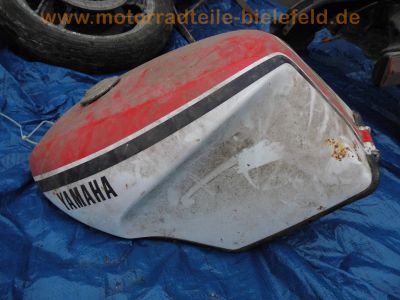 Yamaha_RD_500_LC_YPVS_1GE_Ersatz-Teile_spare-parts_-_wie_47X_RD_350_YPVS_1WW_31K_TDR_250_213.jpg