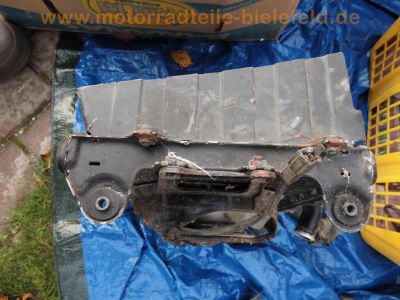 Yamaha_RD_500_LC_YPVS_1GE_Ersatz-Teile_spare-parts_-_wie_47X_RD_350_YPVS_1WW_31K_TDR_250_71.jpg