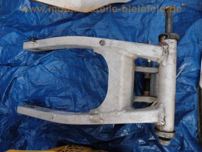 Yamaha_RD_500_LC_YPVS_1GE_Ersatz-Teile_spare-parts_-_wie_47X_RD_350_YPVS_1WW_31K_TDR_250_83.jpg