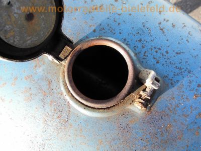 Honda_CB_360_G_Twin_blau_-_Ersatz-Teile_spare-parts_wie_CJ_250_360_T_CB_250_G_17.jpg