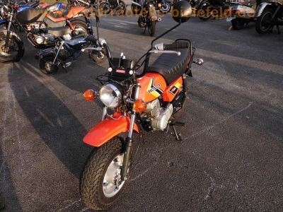 Honda_CY_50_4-Takt_Schalt-Mokick_-_wie_CB50J_XL50_ST50_DAX_Z50_Monkey_50.jpg