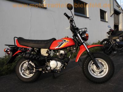Honda_CY_50_4-Takt_Schalt-Mokick_-_wie_CB50J_XL50_ST50_DAX_Z50_Monkey_9.jpg
