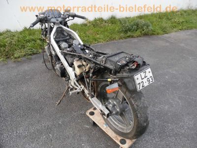 Honda_VFR_750_F_RC24_nackt_Ersatz-Teile_spare-parts_-_wie_RC36_CBR_600_1000_F_40.jpg