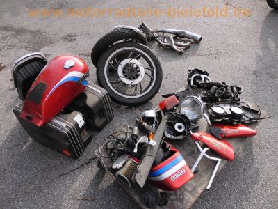 Yamaha_XJ_550_4V8_Ersatz-Teile_spare-parts_SEBRING_Auspuff_MU_150_D_4in1_-_wie_XJ_400_600_51J_27A_26A_4U8_3.jpg