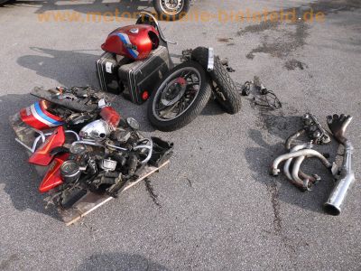 Yamaha_XJ_550_4V8_Ersatz-Teile_spare-parts_SEBRING_Auspuff_MU_150_D_4in1_-_wie_XJ_400_600_51J_27A_26A_4U8_5.jpg