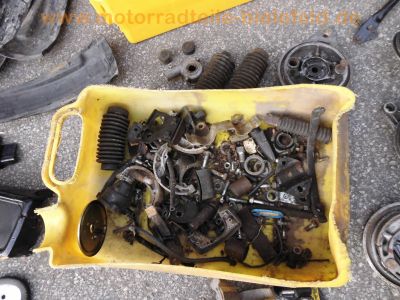 Honda_CY_50_Mokick_MIX_Sammlung_Custom_parts_Motoren_Extras_-_wie_Honda_XL50_CB50J_557.jpg