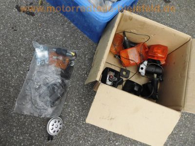 Yamaha_DT_125_LC_10V_Enduro_Motor-Ersatz-Teile_spare-parts_-_wie_RD_80_125_LC_I_II_LCI_LCII_126.jpg