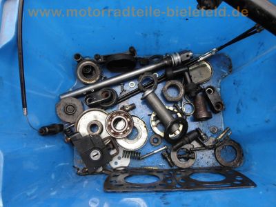 Yamaha_RD_250_LC_4L1_Dave_Ersatzteile_spare-parts_-_wie_RD_350_LC_4L0_35.jpg