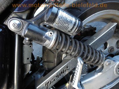 Kawasaki_ZR_1100_Zephyr_ZRT10A_Breitraeder_Nagesti-Brune_AKRONT_3_50x17_6_00x17_Shark_Sport-Auspuff_polierte_Teile_106.jpg