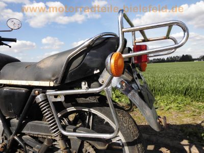 Yamaha_XS_400_2A2_OHC_Twin_schwarz_Chrom-Gepaecktraeger_-_wie_XS250_1U5_XS360_1U4_SE_4G5_15.jpg