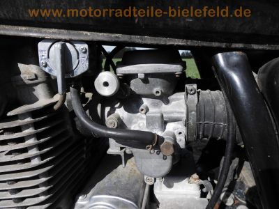 Yamaha_XS_400_2A2_OHC_Twin_schwarz_Chrom-Gepaecktraeger_-_wie_XS250_1U5_XS360_1U4_SE_4G5_21.jpg