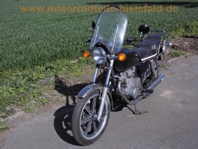 Yamaha_XS_400_2A2_OHC_Twin_schwarz_Chrom-Gepaecktraeger_-_wie_XS250_1U5_XS360_1U4_SE_4G5_9.jpg