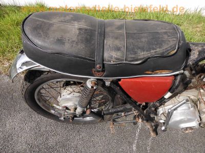 Honda_CB_400_F_Four_Ersatzteile-Traeger_-_wie_CB_350F_500F_550F_Four_42.jpg
