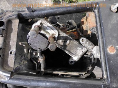Honda_CB_550_F_Four_Arrie_Motor_mit_Vergaser_etc__-_wie_CB_350F_400F_500F_Four_28.jpg