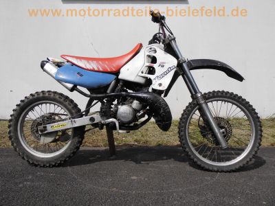 Honda_CR_125_250_Vollcrosser_Fahrwerk_mit_Motor_aus_Yamaha_DT_125_R_Typ_4BL_32.jpg