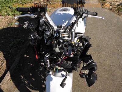 Yamaha_FJR_1300_RP04_weiss_Sturz_-_wie_RP08_RP11_RP13_38.jpg