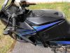 Kawasaki_GPX_600_R_ZX_600_C_schwarz-blau_Heck_locker_-_wie_GPX_GPZ_ZL_ZX_600_A_B_750_R16.jpg